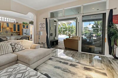 For Sale: $699,900 (3 beds, 2 baths, 2823 Square Feet)