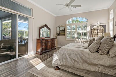 For Sale: $699,900 (3 beds, 2 baths, 2823 Square Feet)