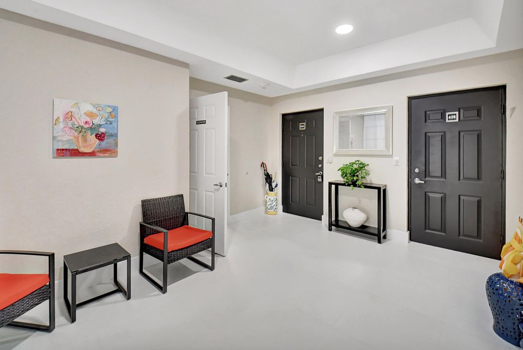 For Sale: $749,000 (2 beds, 2 baths, 2047 Square Feet)