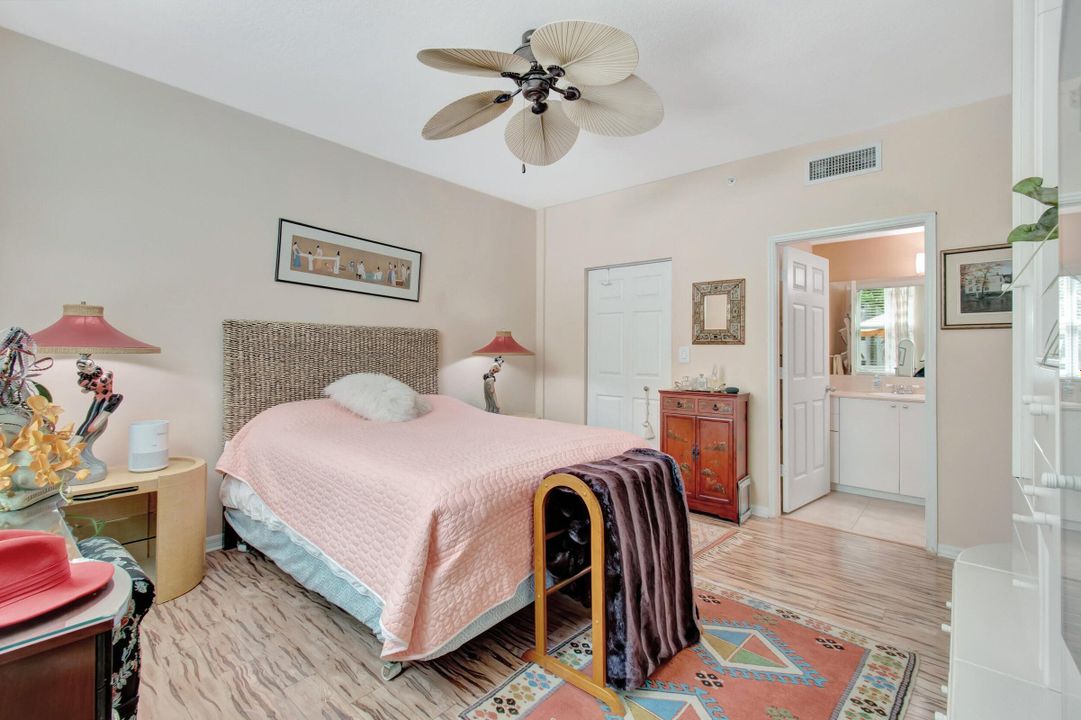 For Sale: $310,000 (2 beds, 2 baths, 1350 Square Feet)