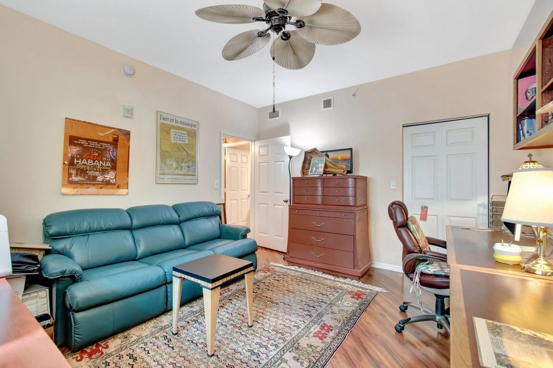 For Sale: $310,000 (2 beds, 2 baths, 1350 Square Feet)