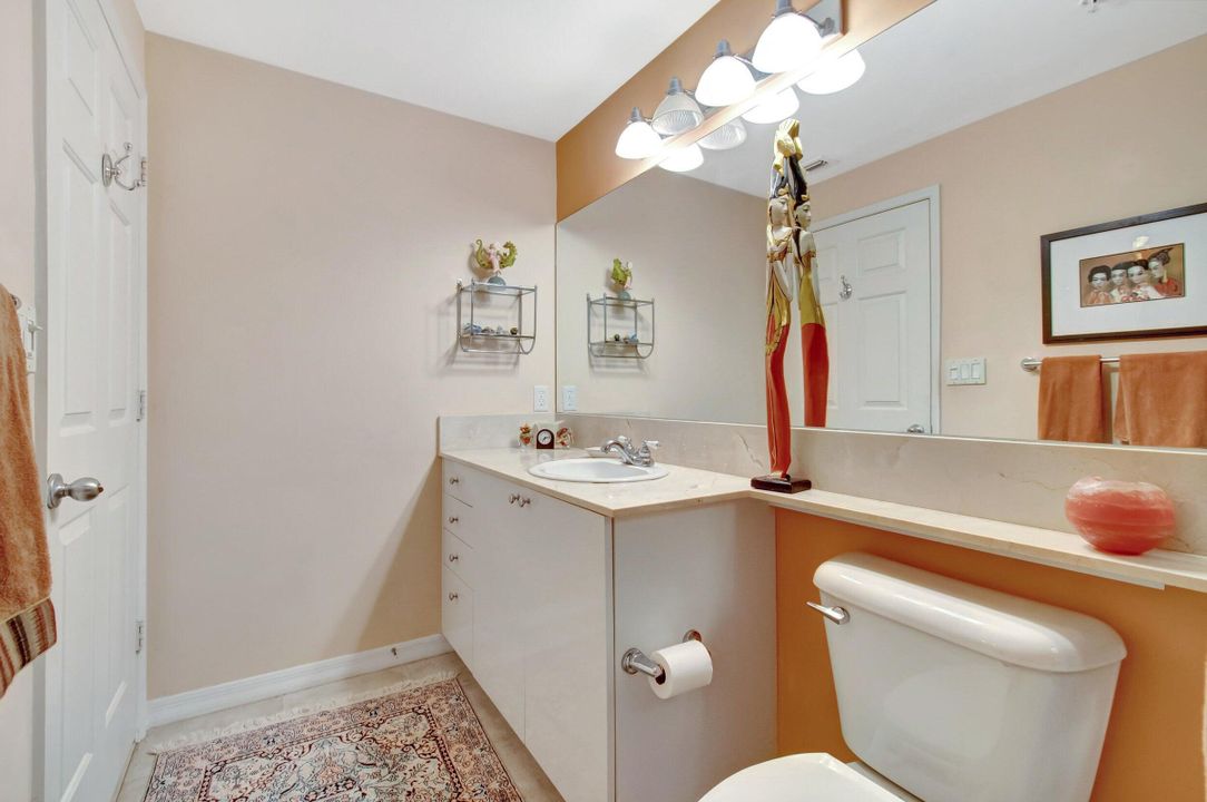 For Sale: $310,000 (2 beds, 2 baths, 1350 Square Feet)