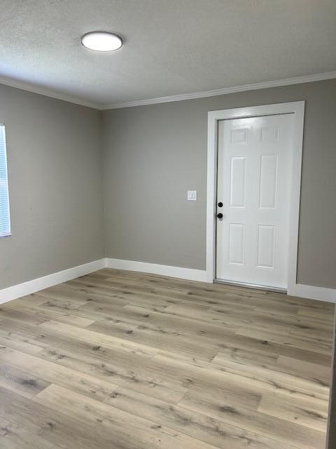 For Sale: $269,900 (3 beds, 2 baths, 756 Square Feet)