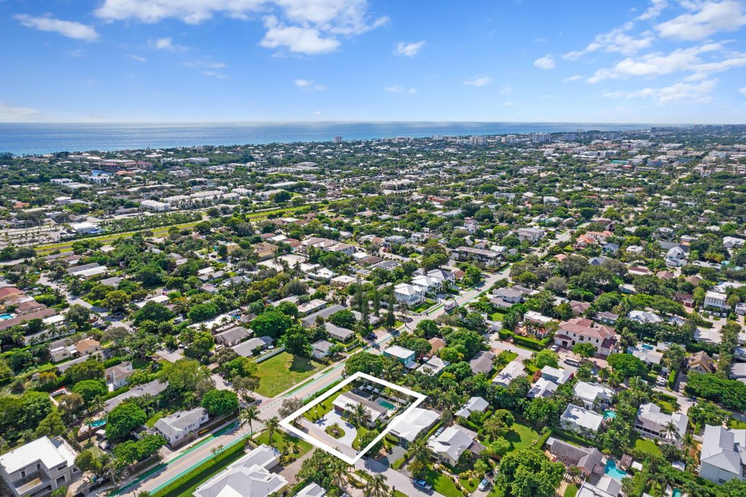 For Sale: $1,849,500 (3 beds, 2 baths, 1650 Square Feet)