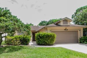 For Sale: $424,900 (3 beds, 2 baths, 1392 Square Feet)