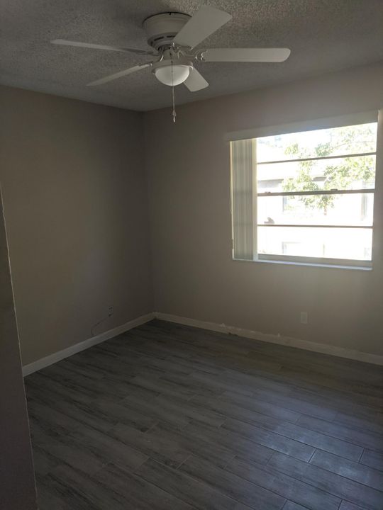 For Rent: $1,900 (2 beds, 2 baths, 798 Square Feet)