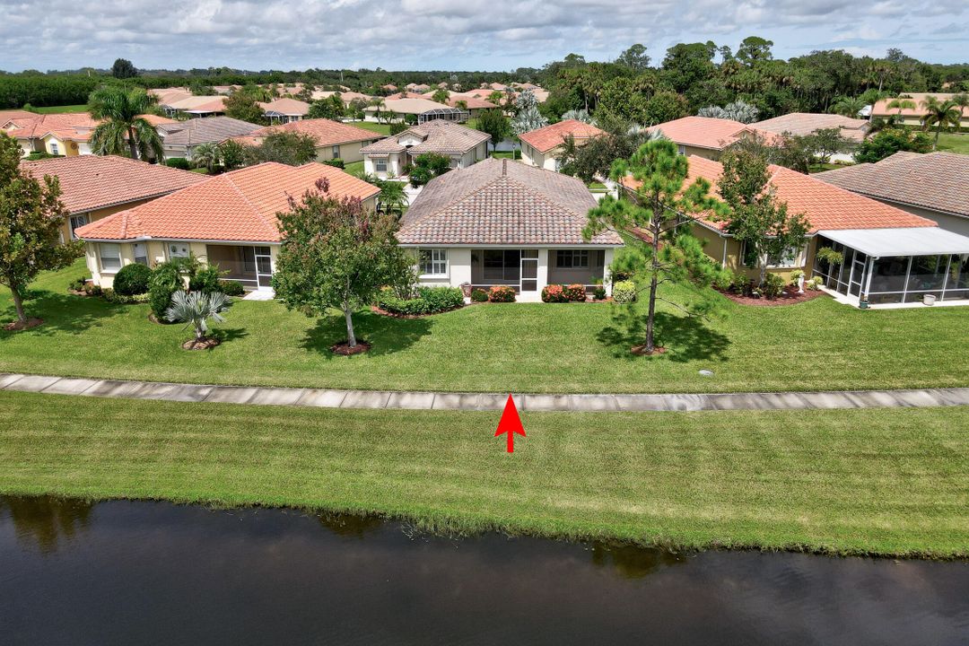 For Sale: $435,000 (3 beds, 2 baths, 2056 Square Feet)