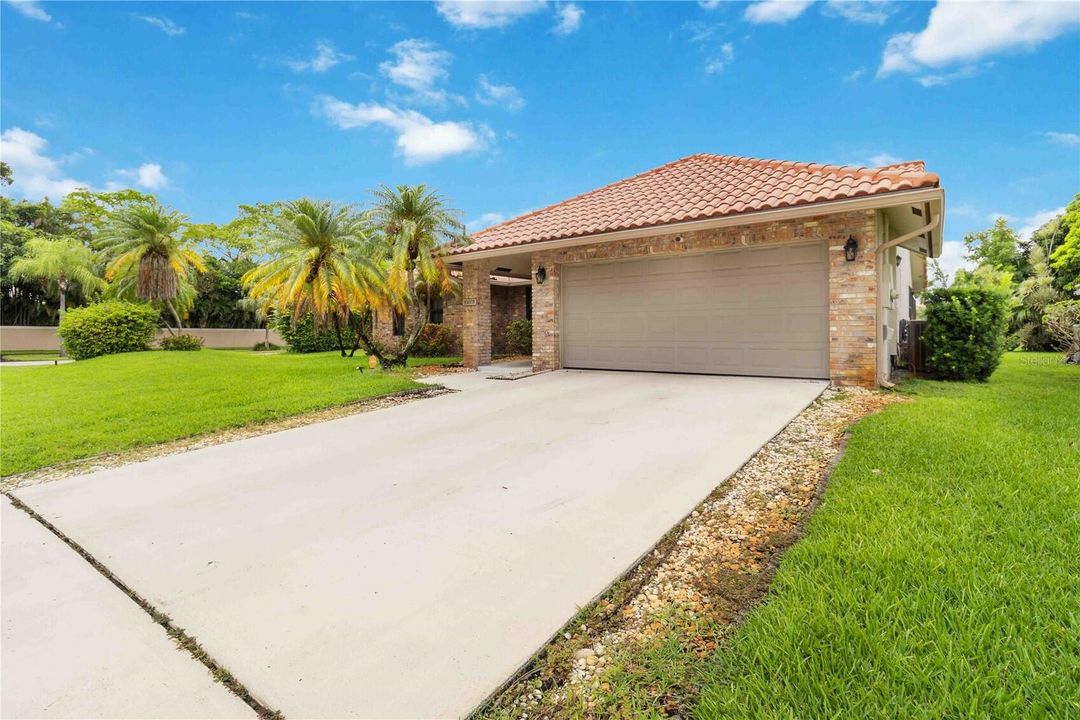 For Sale: $675,000 (3 beds, 2 baths, 1769 Square Feet)