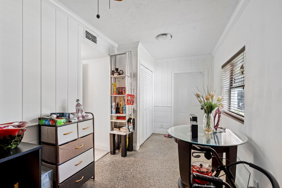 For Sale: $457,500 (3 beds, 2 baths, 1030 Square Feet)