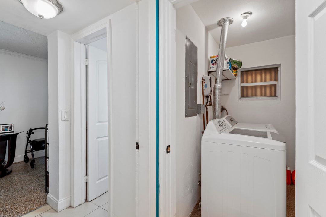 For Sale: $457,500 (3 beds, 2 baths, 1030 Square Feet)