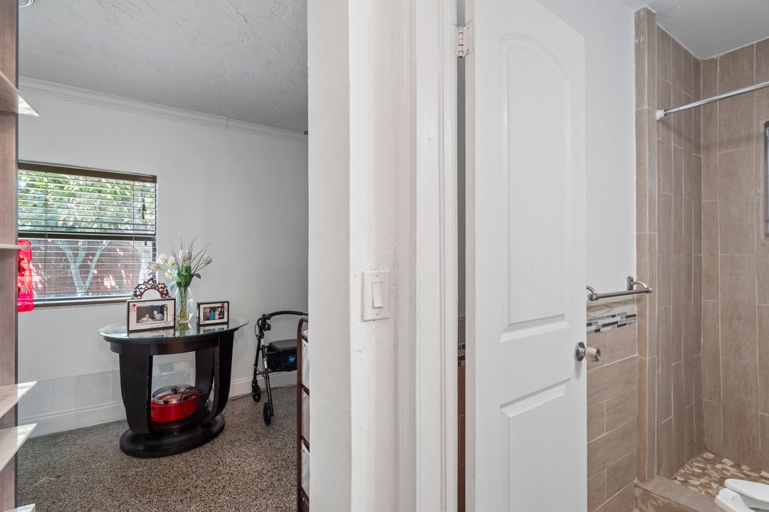 For Sale: $457,500 (3 beds, 2 baths, 1030 Square Feet)