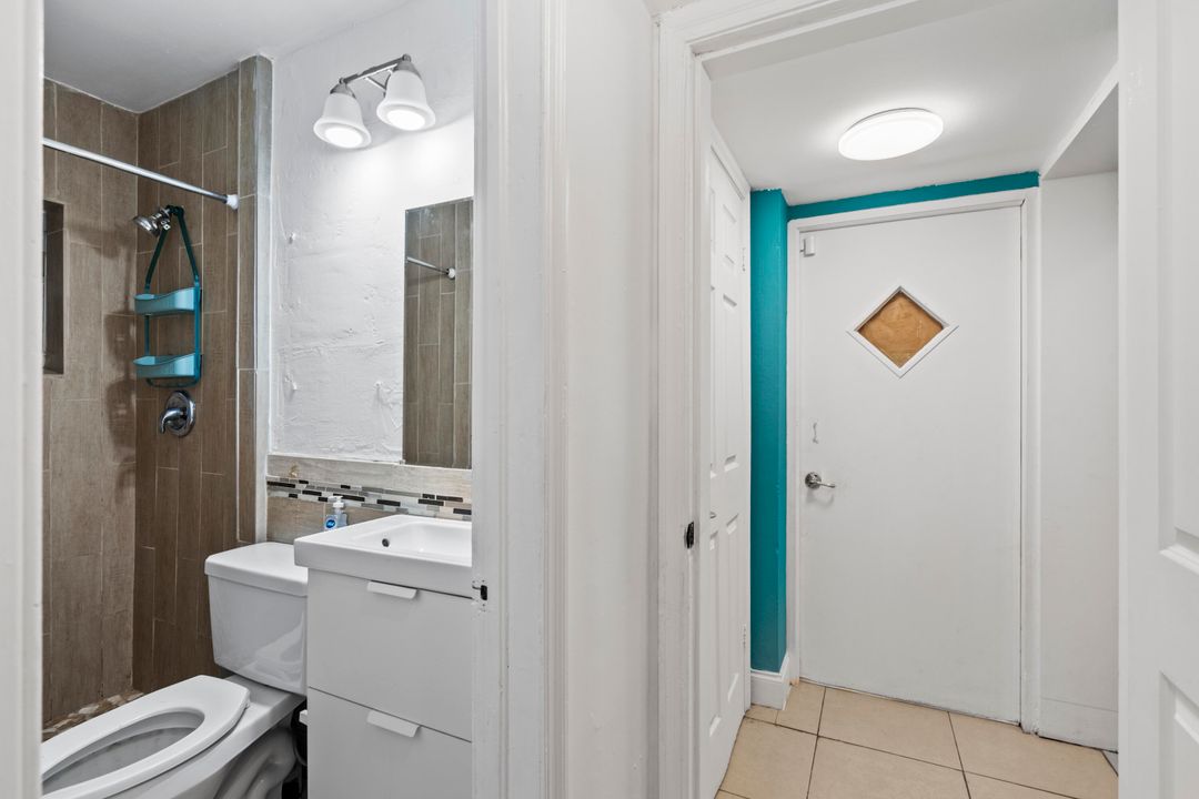 For Sale: $457,500 (3 beds, 2 baths, 1030 Square Feet)