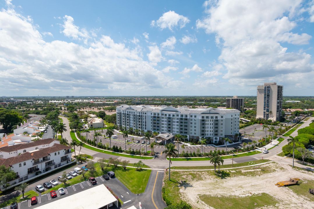 For Sale: $429,000 (3 beds, 2 baths, 1404 Square Feet)