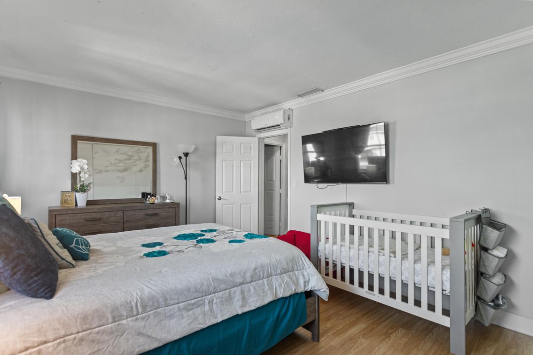 For Sale: $560,000 (3 beds, 1 baths, 1438 Square Feet)