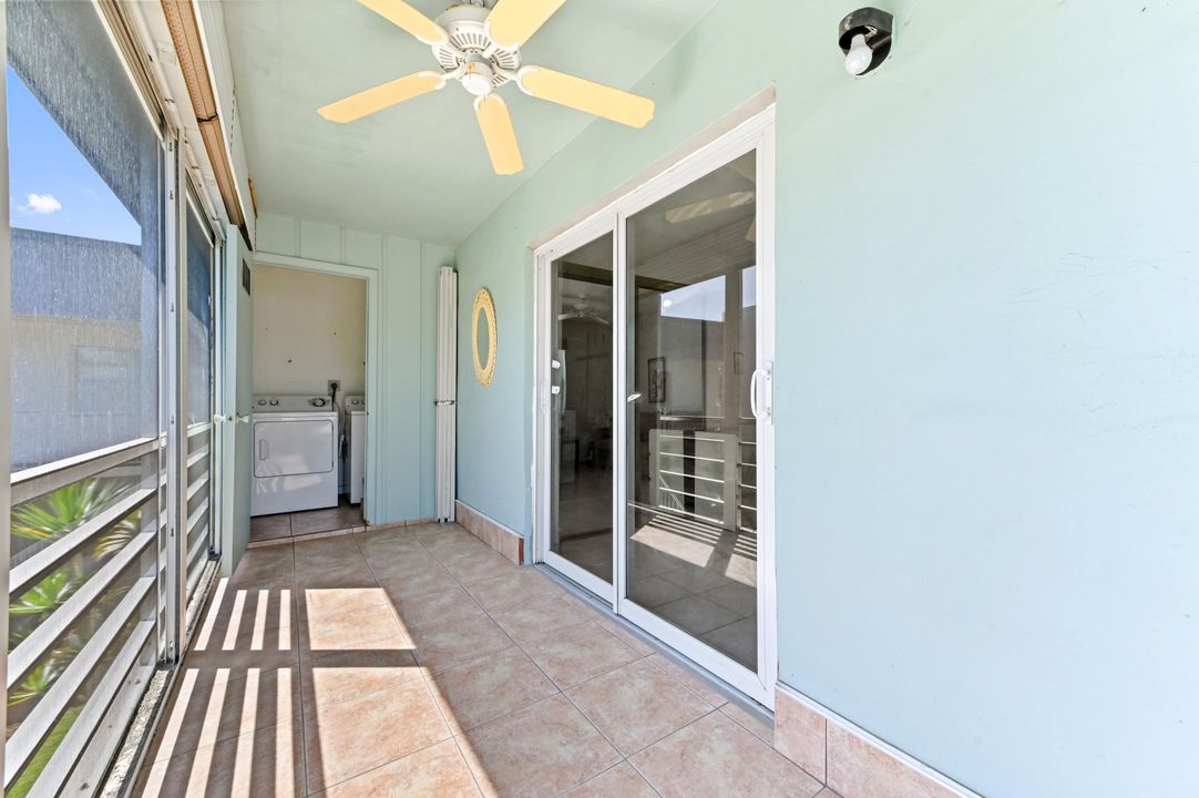 For Sale: $145,000 (2 beds, 2 baths, 902 Square Feet)