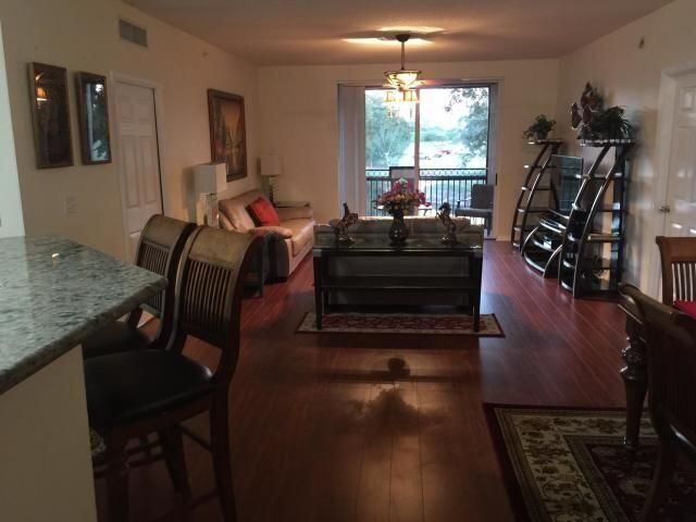 For Rent: $4,500 (2 beds, 2 baths, 1404 Square Feet)