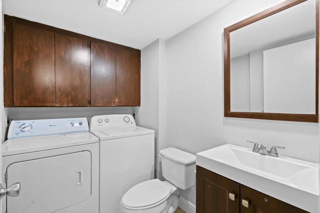 Active With Contract: $2,150 (2 beds, 2 baths, 1236 Square Feet)