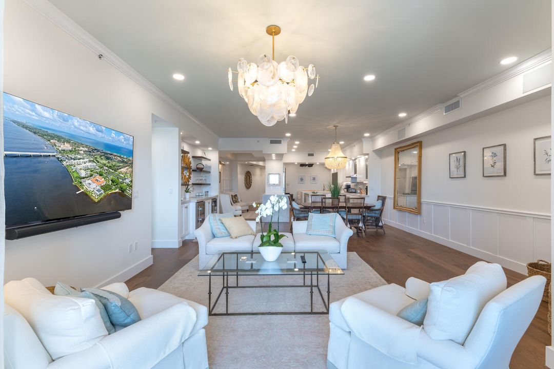 For Sale: $3,750,000 (2 beds, 2 baths, 2211 Square Feet)