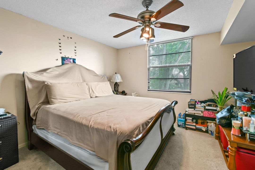 For Sale: $233,000 (2 beds, 2 baths, 1437 Square Feet)