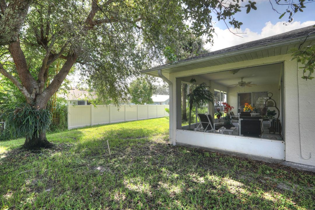 For Sale: $339,900 (3 beds, 2 baths, 1727 Square Feet)