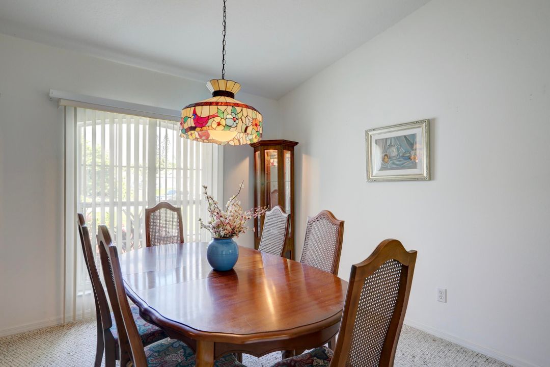 For Sale: $339,900 (3 beds, 2 baths, 1727 Square Feet)