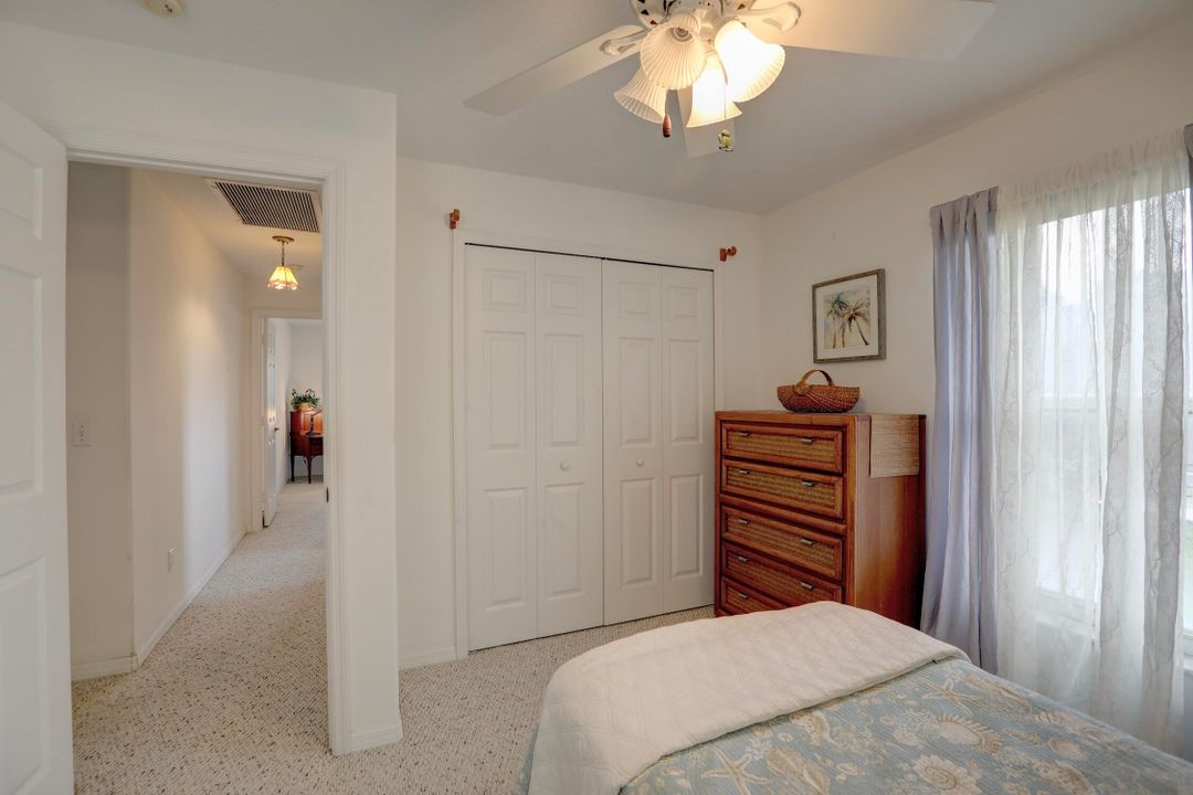 For Sale: $339,900 (3 beds, 2 baths, 1727 Square Feet)