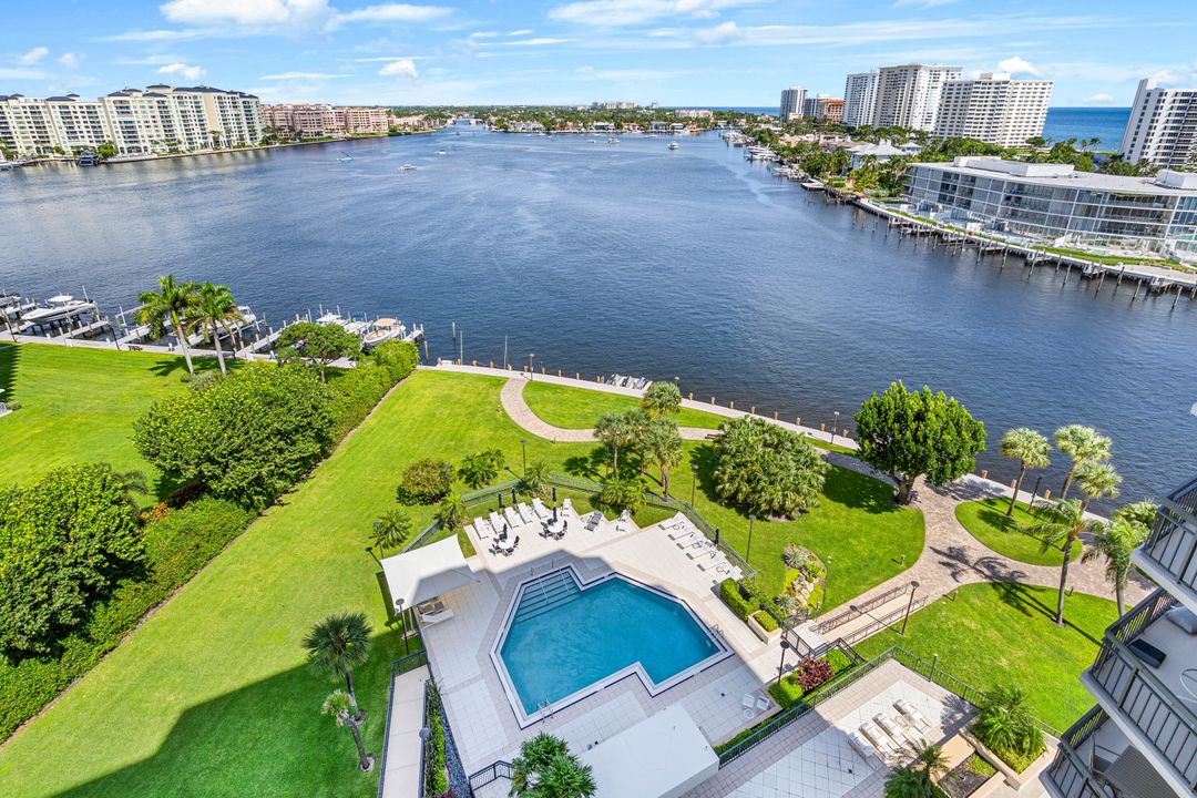 For Sale: $2,250,000 (3 beds, 3 baths, 2430 Square Feet)