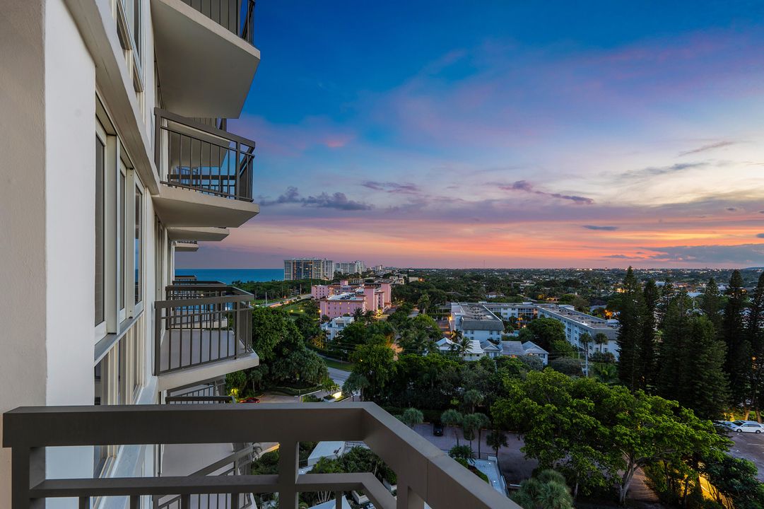 For Sale: $2,250,000 (3 beds, 3 baths, 2430 Square Feet)