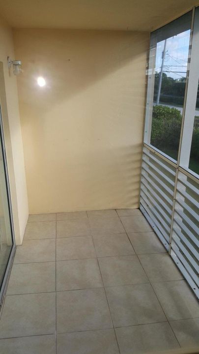 En Venta: $79,900 (1 camas, 1 baños, 744 Pies cuadrados)