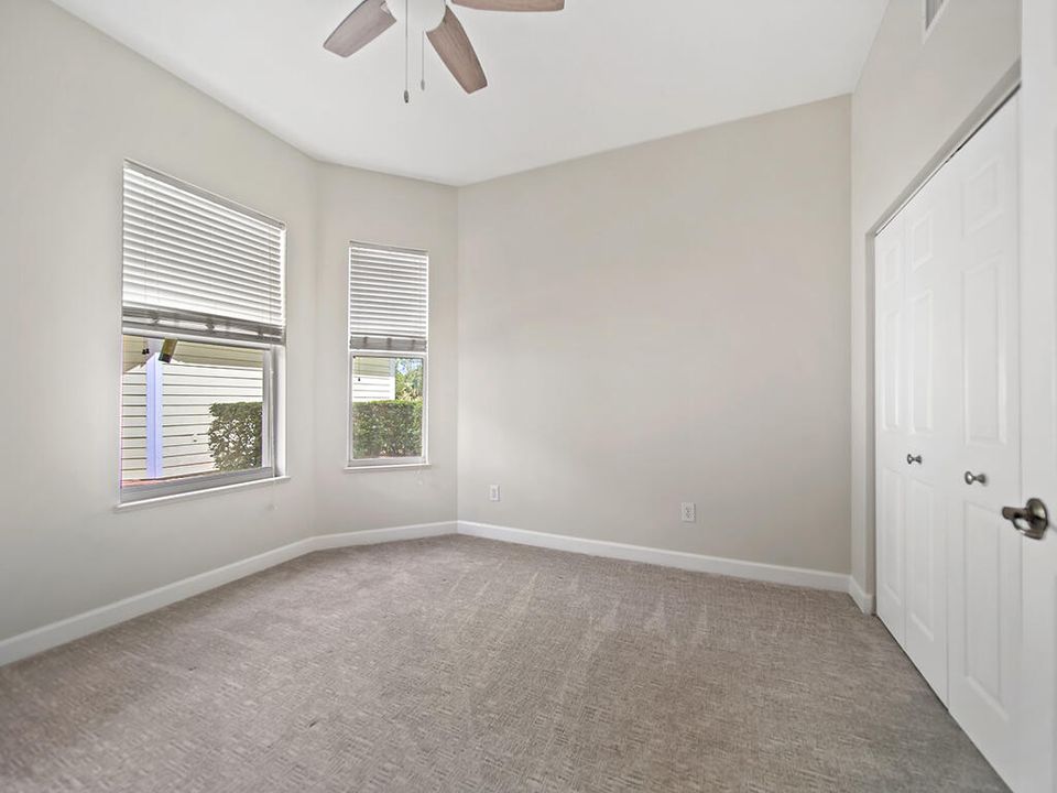 Active With Contract: $2,800 (3 beds, 2 baths, 1620 Square Feet)