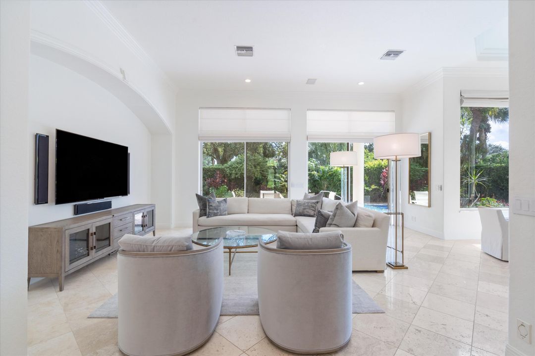 Active With Contract: $1,875,000 (4 beds, 3 baths, 3383 Square Feet)