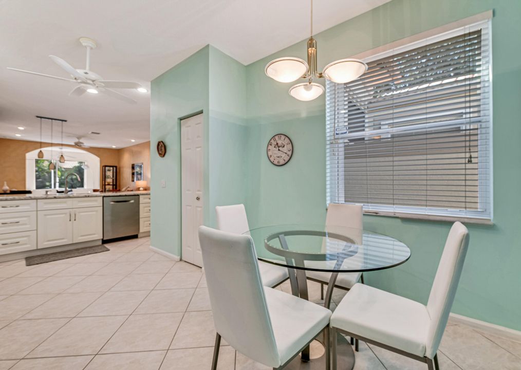 For Sale: $410,000 (3 beds, 2 baths, 1462 Square Feet)