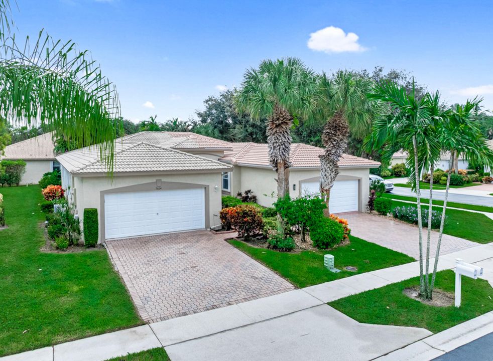 For Sale: $410,000 (3 beds, 2 baths, 1462 Square Feet)