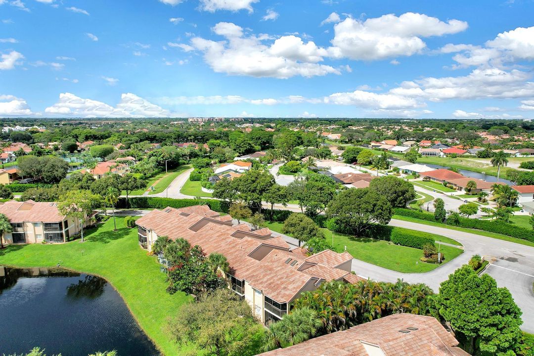 For Sale: $425,000 (3 beds, 2 baths, 1590 Square Feet)