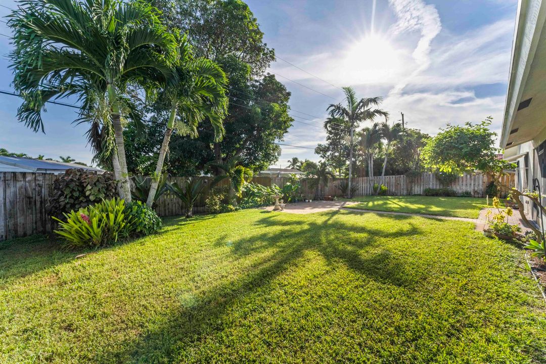 For Sale: $625,000 (3 beds, 2 baths, 1753 Square Feet)