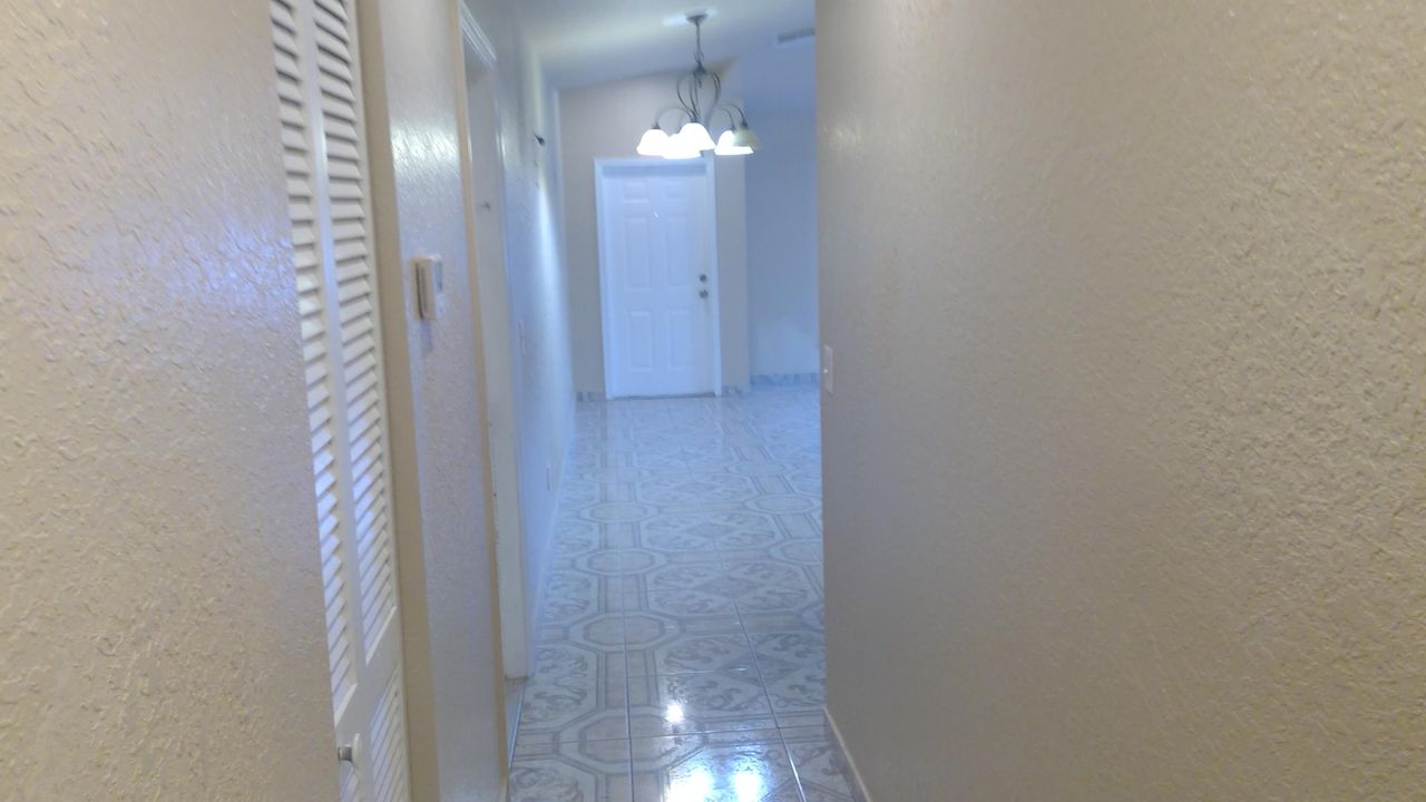 For Rent: $2,650 (3 beds, 2 baths, 1084 Square Feet)