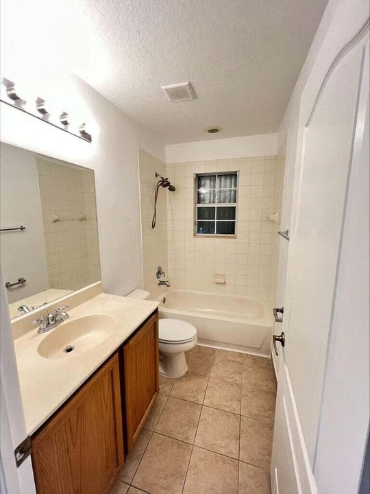 For Rent: $2,800 (3 beds, 2 baths, 1748 Square Feet)