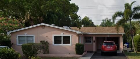 Active With Contract: $420,000 (3 beds, 2 baths, 1275 Square Feet)