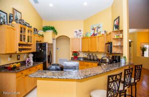 For Sale: $485,000 (3 beds, 2 baths, 2062 Square Feet)