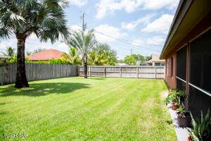 For Sale: $485,000 (3 beds, 2 baths, 2062 Square Feet)