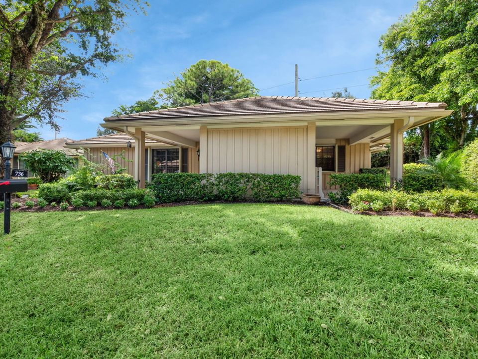 For Sale: $599,000 (3 beds, 2 baths, 2152 Square Feet)