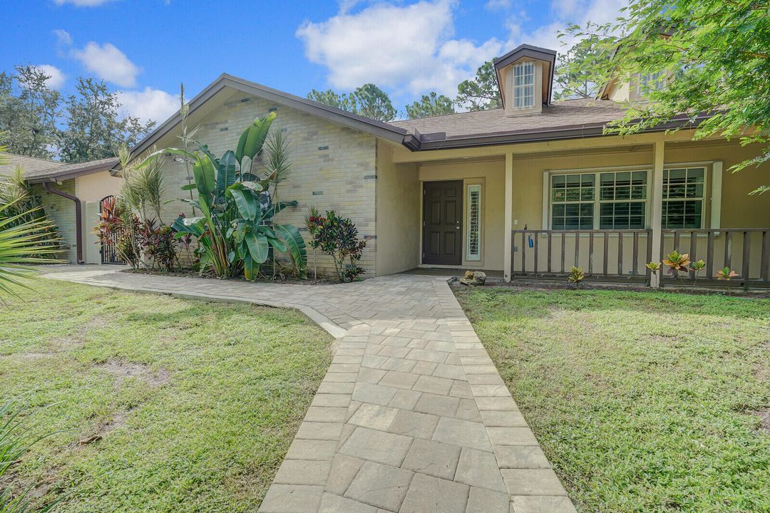 For Sale: $1,099,000 (5 beds, 3 baths, 3531 Square Feet)