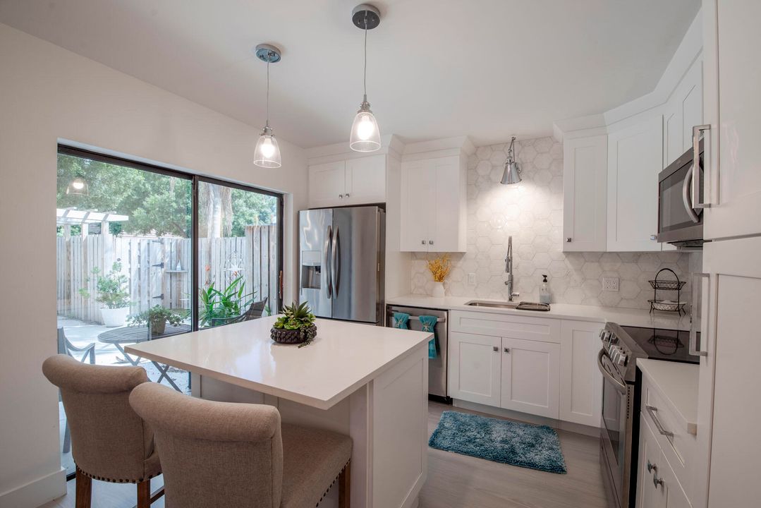 For Sale: $480,000 (3 beds, 2 baths, 1596 Square Feet)