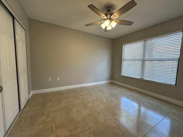 For Rent: $1,875 (2 beds, 2 baths, 900 Square Feet)