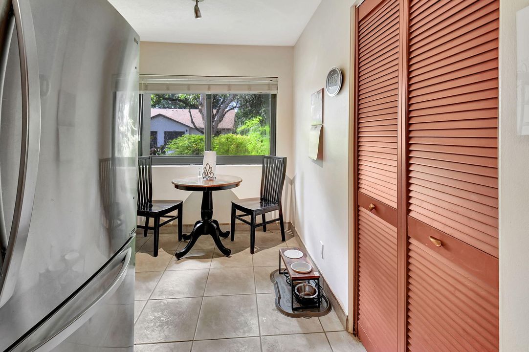 For Sale: $440,000 (2 beds, 2 baths, 1344 Square Feet)