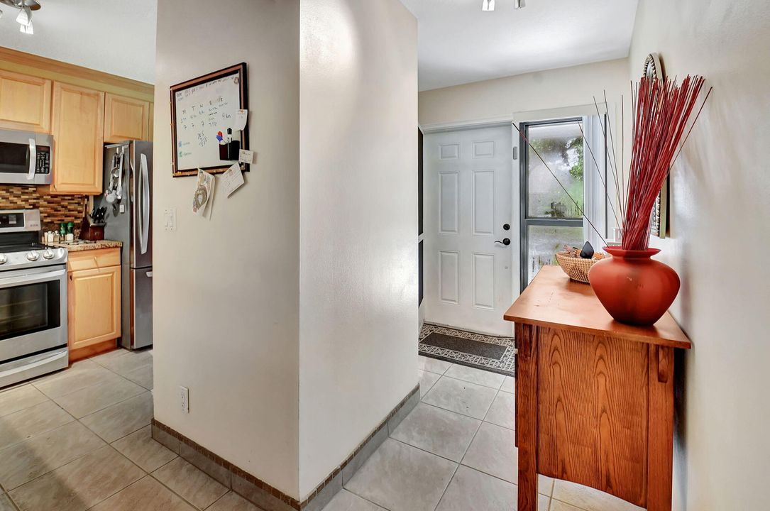 For Sale: $440,000 (2 beds, 2 baths, 1344 Square Feet)