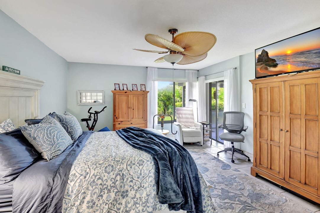 For Sale: $440,000 (2 beds, 2 baths, 1344 Square Feet)