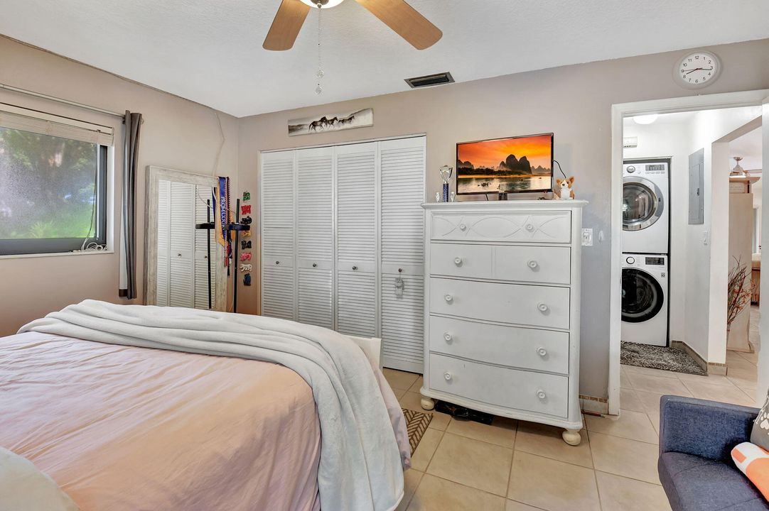 For Sale: $440,000 (2 beds, 2 baths, 1344 Square Feet)