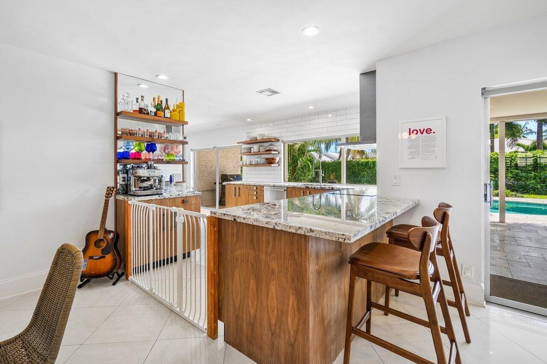 En Venta: $1,295,000 (2 camas, 2 baños, 1695 Pies cuadrados)