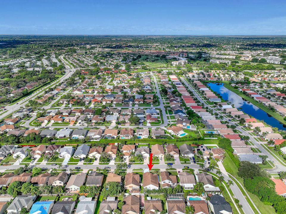 For Sale: $647,000 (3 beds, 2 baths, 1643 Square Feet)